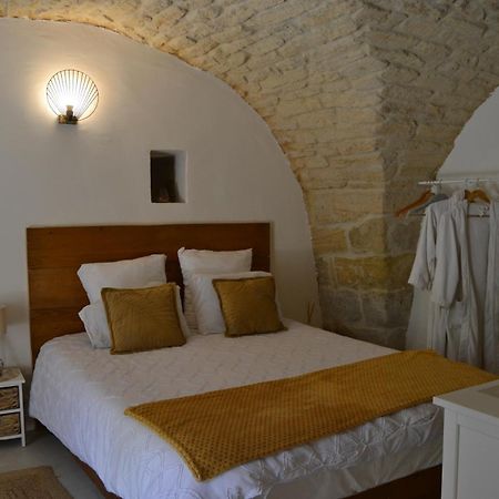 Bed and Breakfast La Cachette Aigues-Vives  Exterior foto