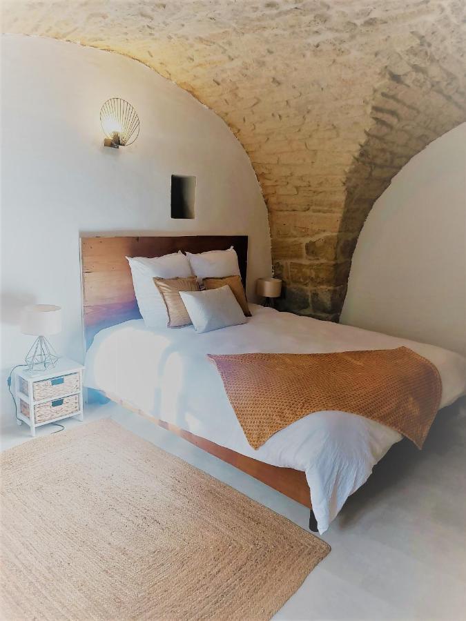 Bed and Breakfast La Cachette Aigues-Vives  Exterior foto