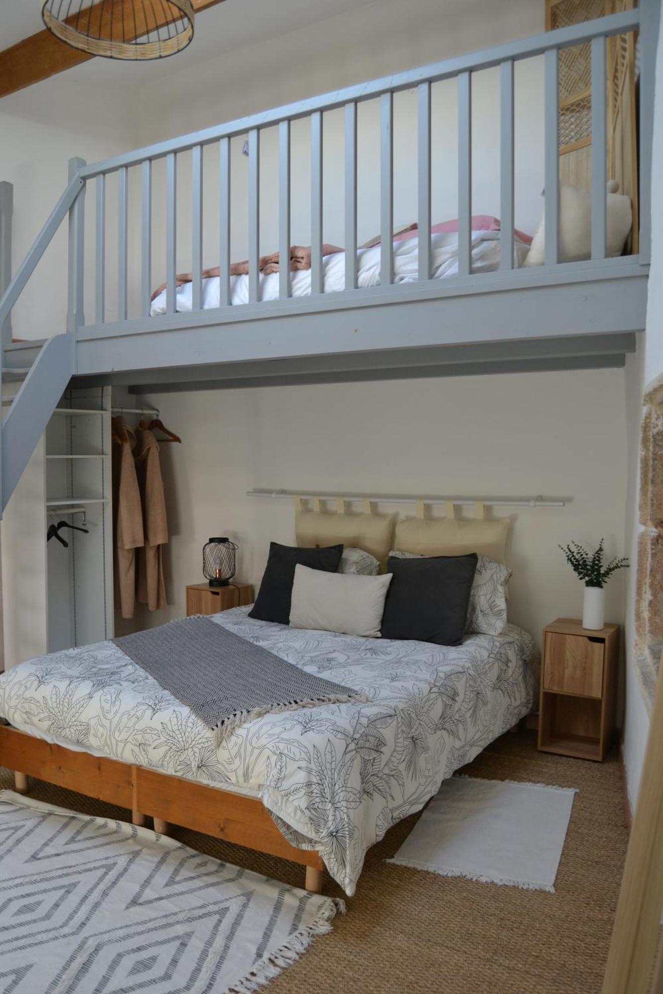 Bed and Breakfast La Cachette Aigues-Vives  Exterior foto